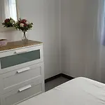 Delia Castillo 3b Apartman