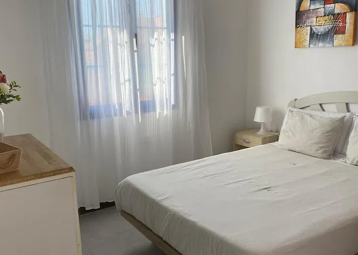 Delia Castillo 3b Apartmán